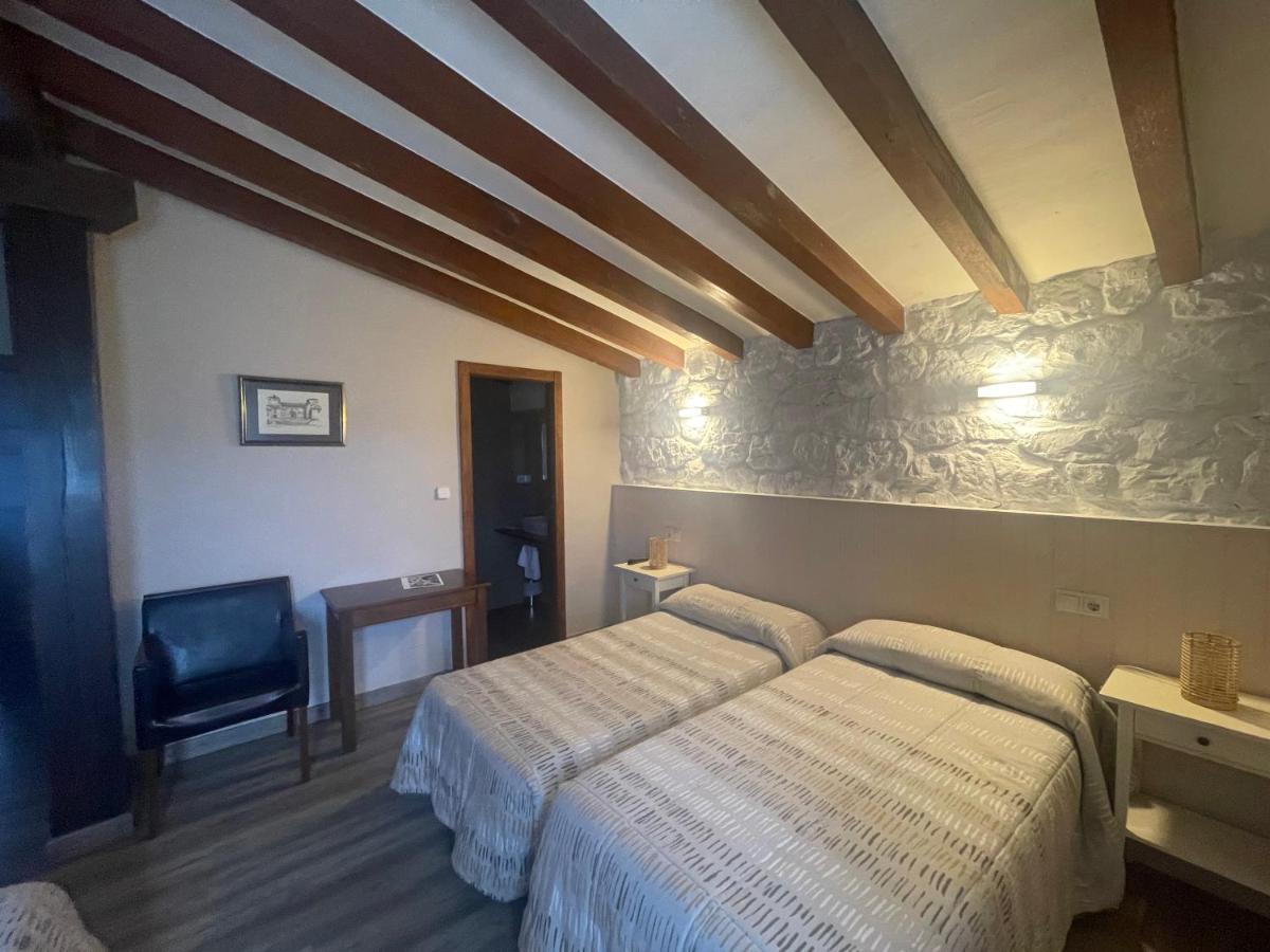 Posada La Solana - Adults Only Σαντιγιάνα ντελ Μαρ Εξωτερικό φωτογραφία